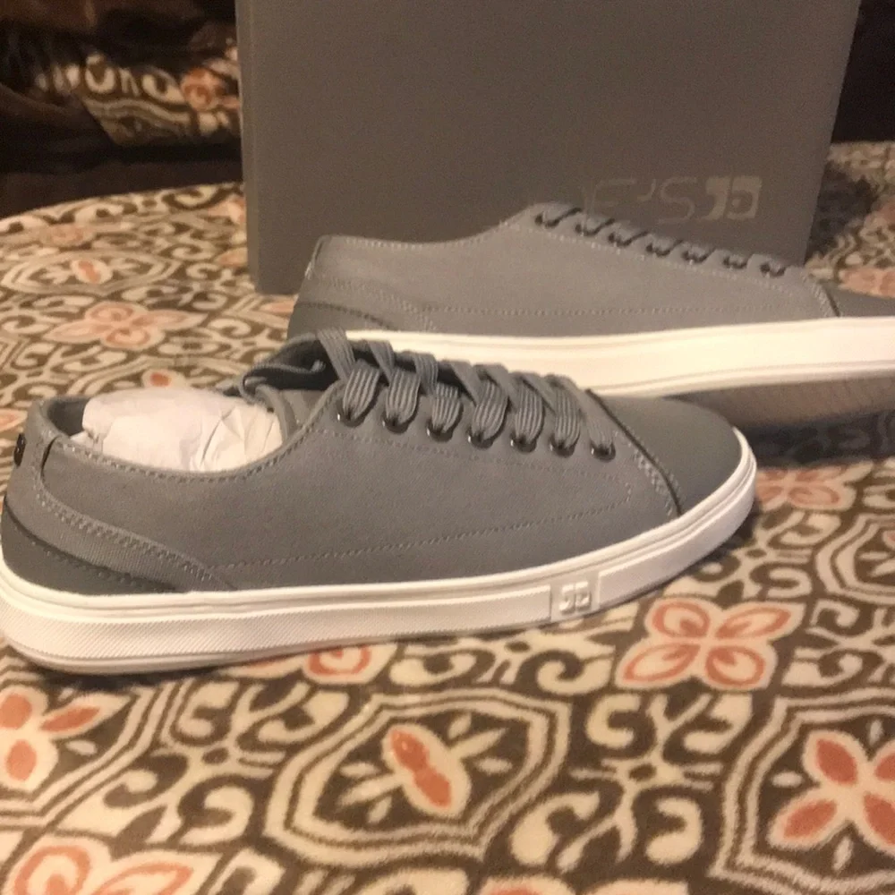 NWT Joe’s Jeans Men’s Low Joe Sneaker